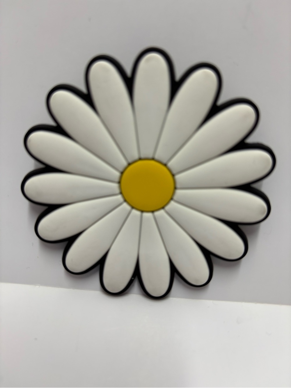 Bogg Bag Daisy Flower Charms - Picture 4 of 4